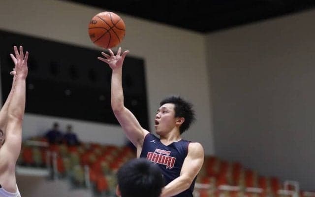 U19W杯帰りの岩下准平が合流した福大大濠がベスト4へ…「気持ちの面で不安はあった」