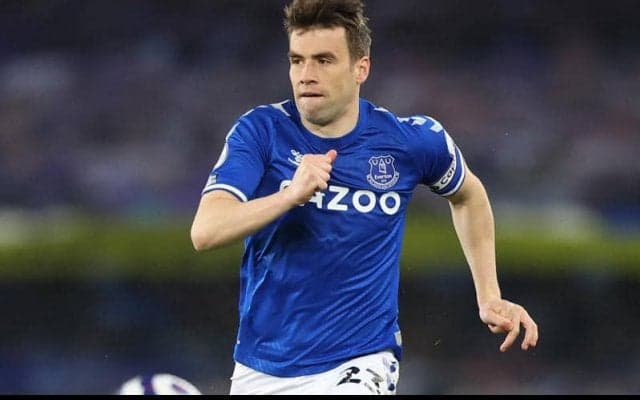 エバートン主将コールマン、2023年まで契約延長