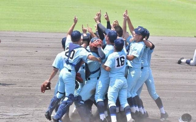 【高校野球】近江が3大会連続15回目の夏の甲子園　投打噛み合い完封リレーで立命館守山を下す