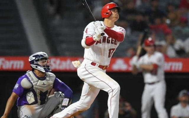 【MLB】37号の大谷翔平、普段より少し派手な“バット投げ映像”に米興奮「表情かっこいい」