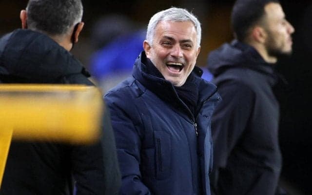 モウリーニョも大興奮！ 東京五輪の柔道100kg級のメダル獲得にガッツポーズ