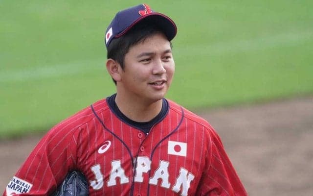 笑顔、真顔、変顔…　1位通過した侍ジャパンの“一体感写真”は「雰囲気良さそう」