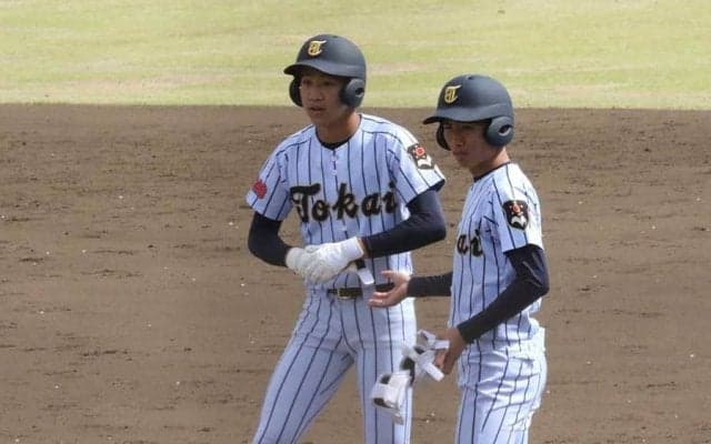 【高校野球】元DeNA・小池Jr.の2年生4番が“有言実行”の決勝打　東海大菅生が聖地まであと1勝