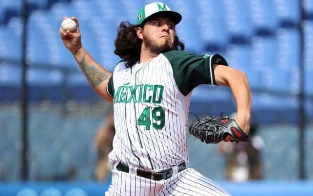 日本の大砲・村上宗隆を斬った縦スラ　メキシコ前茨城右腕の勝負球は「ザ・ジャイロ」