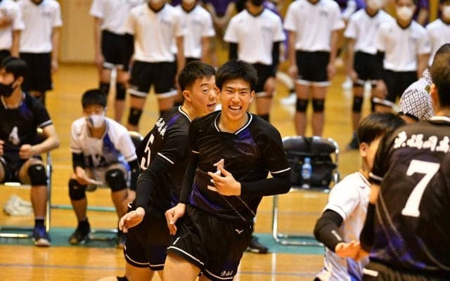 葭原昂大×坪谷悠翔（東福岡）大エース不在は全員でカバー