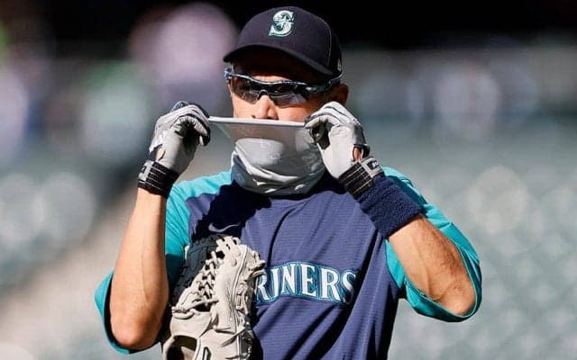 【MLB】防具つけたイチロー氏が「質の高いコラ画像かと…」　超貴重な捕手姿に日米が驚き
