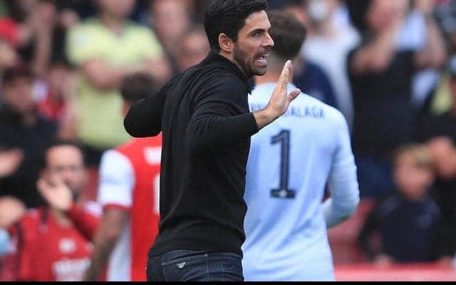 プレシーズン敗戦のアーセナル、アルテタ監督は課題に言及　「自陣でボールを相手に与えれば…」