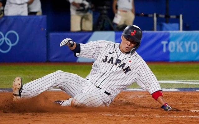 侍ジャパン、坂本勇人が「神すぎる」　同点のフェン直適時二塁打にファン歓喜