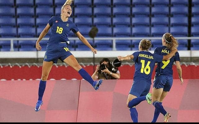 スウェーデンがカナダと初の王者懸けた決勝へ!　オーストラリアはアメリカとの3決へ《東京オリンピック》