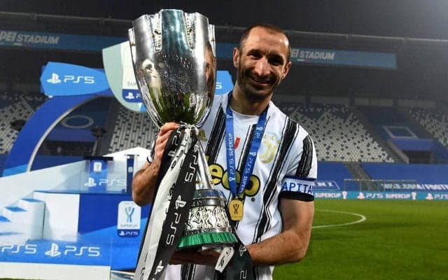 ユーロ制覇のイタリア代表主将キエッリーニがユベントスと2年契約締結