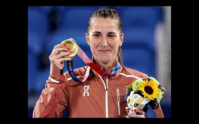 金ベンチッチ 帰国で歓迎受ける