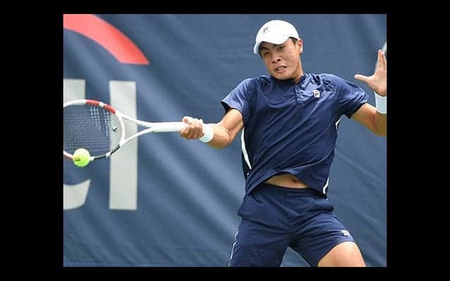 快勝で初戦突破 20歳誕生日飾る