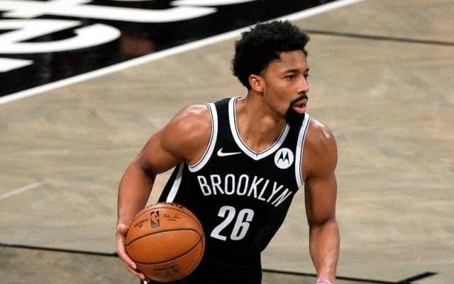 ウィザーズが計5チーム間のトレードで司令塔のスペンサー・ディンウィディーを獲得