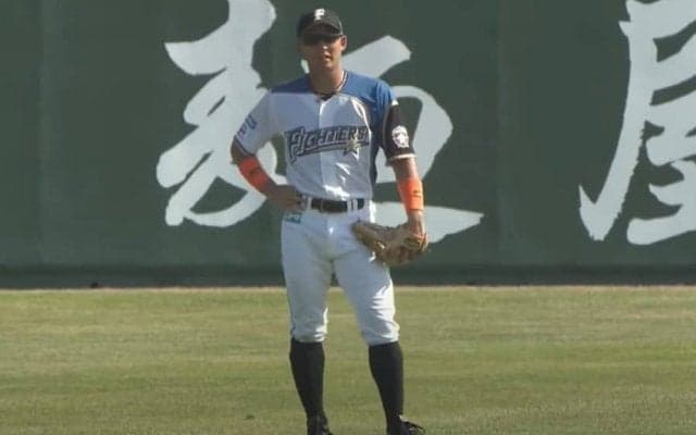 「起こす行動全てネタ」　日本ハム杉谷拳士の“スベり芸”に大注目「さすが本職だ」