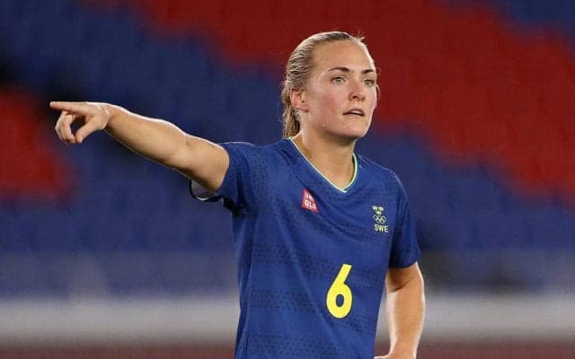決勝でチェルシーのチームメイトと対戦することになったスウェーデン女子代表DFエリクソン「実現しちゃった」