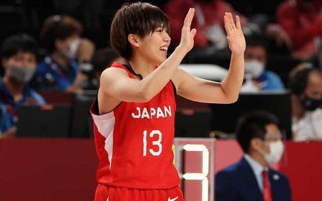 バスケ町田瑠唯は「史上最高のお気に入りだ」　162cmのPGが世界的ベーシストをも魅了