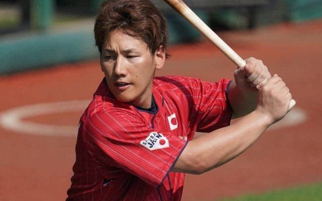 「どこの王子かと思いました」　侍J吉田正尚、次回五輪パリでの“スーツ姿”にファン歓喜