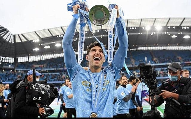 昨季進化のストーンズがシティと2026年まで契約延長!　「これ以上の幸せはない」