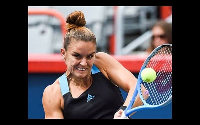 サッカリ 相手棄権で初戦突破