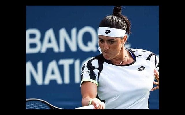 ジャバー 快勝で初戦突破