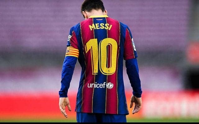 ロナルド・デ・ブールが古巣バルサの背番号10の永久欠番に持論　「10番は生き続けなければならない」
