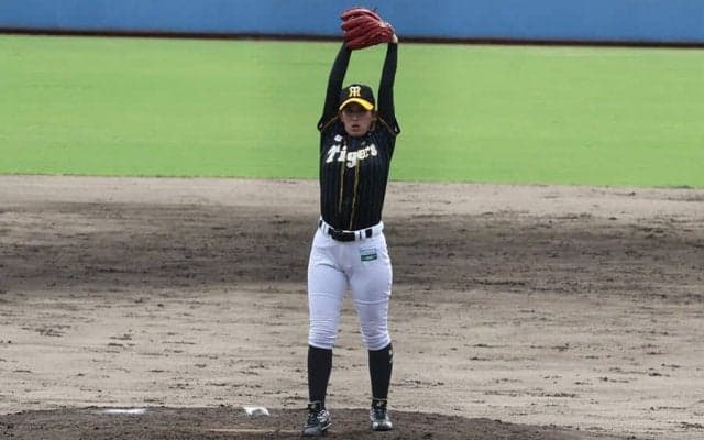 母親仕込みの“野茂ワインドアップ”　阪神Women・坂東の復活支えたレジェンド