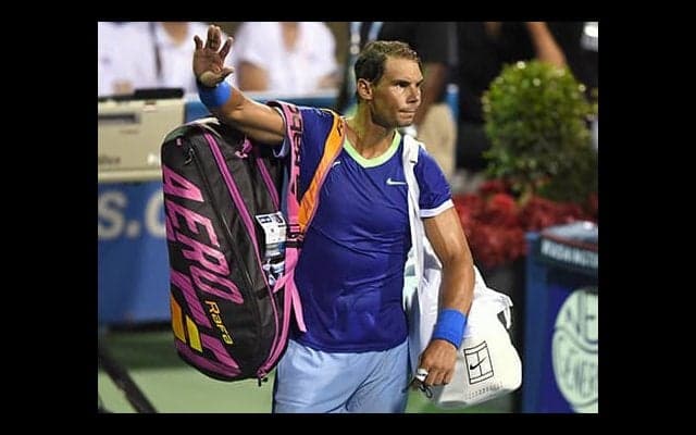 ナダル 足のけがにより棄権