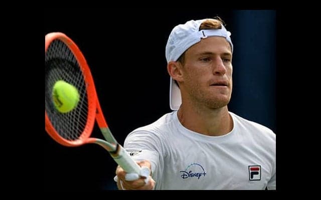 シュワルツマン16強入り