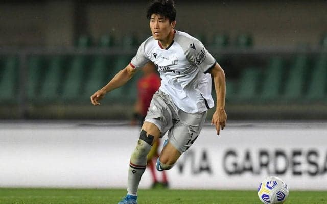 冨安健洋の獲得レースが激化、トッテナム優勢もプレミア2クラブが手を挙げる