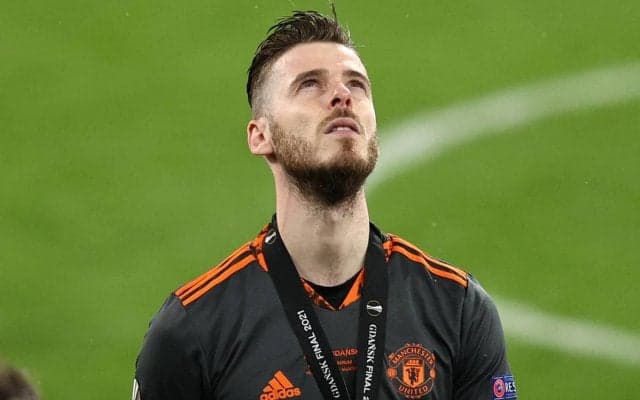 ユナイテッド守護神が思わぬ足止め…同僚との食事会から戻ると愛車のアストンマーティンに悲劇が