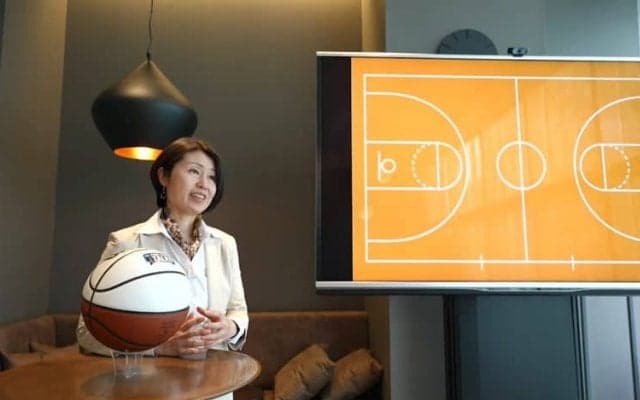 NCAAファイナルフォートーク - バスケの熱狂から差別のない社会を作りだせ