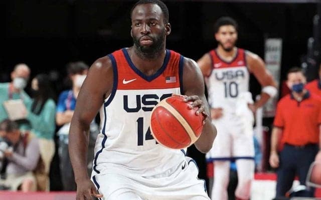 大事な金メダルは外さない　米バスケ代表の“私服”に笑撃「メダルと一緒に寝てそう」