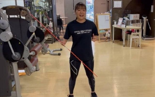 【ゴルフ】アウトサイドインの人はこの動きができていない！