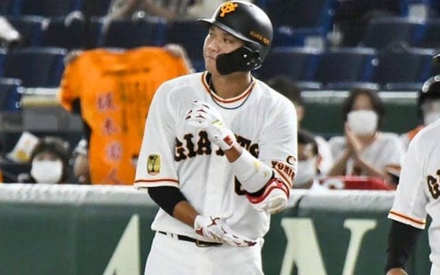 リーグ戦再開で金メダル侍Jメンバーが躍動！　柳田＆吉田正が一発、坂本は猛打賞
