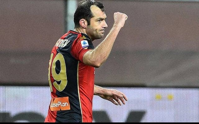 38歳を迎えたパンデフが現役続行！ジェノアと2022年まで契約延長