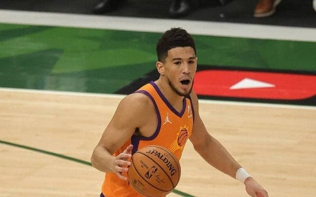 サンズ指揮官がファイナル第3戦の第4Qにブッカーがプレーしなかった理由を明かす