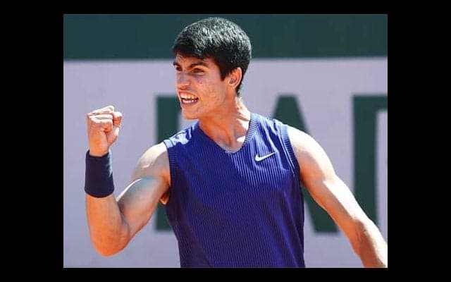  18歳アルカラス 本戦に王手 