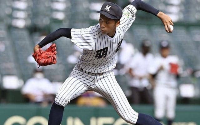 【高校野球】明徳義塾・馬淵監督も「ボールが生きてる」　劇勝呼んだ“左横手トルネード”の存在