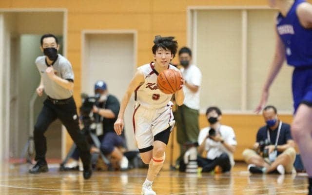 3年生の意地を見せた大阪薫英女学院の宮城楽子「プレーで返すしかないと思って戦った」【インターハイ2021】