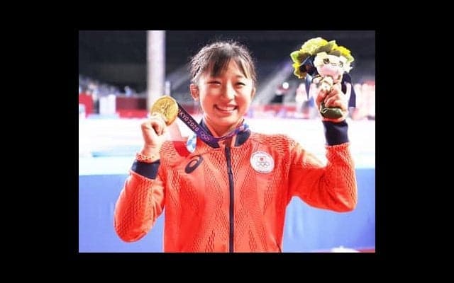 伊調馨からは「早く負けろ」。須﨑優衣が３度の敗北から金メダルを掴むまで