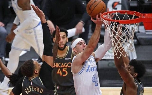 レイカーズで優勝を経験し、今夏ブルズ入りしたカルーソ「タフネスというのは…」