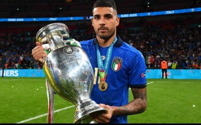 出場機会に恵まれないエメルソン、ナポリからの関心を喜ぶ「僕はプレーしたいし、ピッチにいたい」