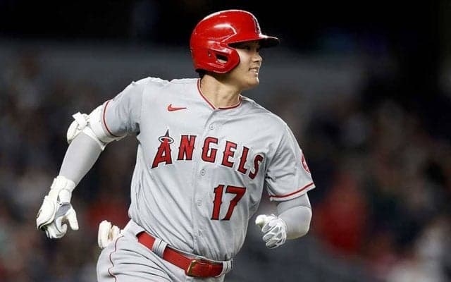【MLB】大谷翔平の大飛球、ヤ軍エースの“被弾覚悟のリアクション”が米話題「脚ね（笑）」