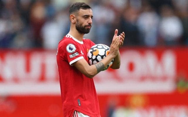 開幕戦ハットで主役となったB・フェルナンデス、記念して“助手席”でお持ち帰り