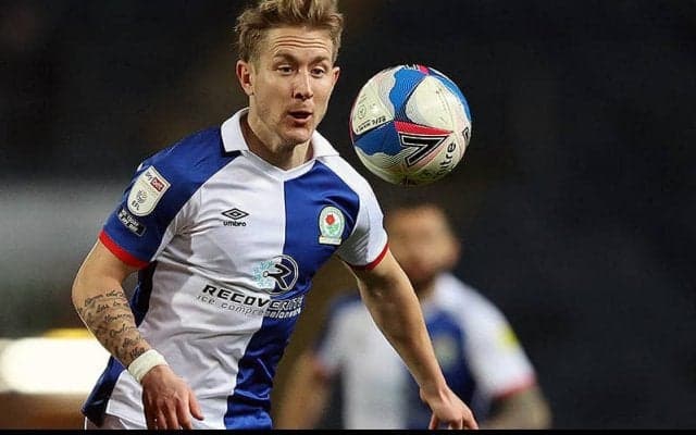 元ドイツ代表MFホルトビーがドイツ2部キールに加入!