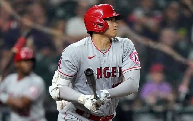 【MLB】大谷翔平、161kmプレーボール安打→二盗＆先制生還　一塁上でカブレラからイジられる