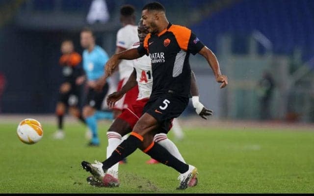 ナポリがローマ退団のファン・ジェズスを獲得!　スパレッティと久々の再会に