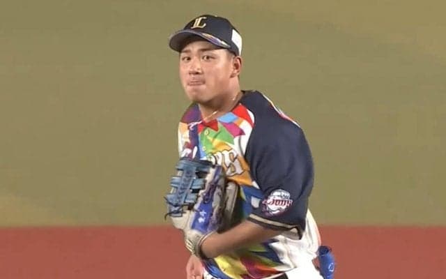 「怠慢プレーじゃない…」打者全力も鬼肩チャージ、わずか4秒の高速ライトゴロ