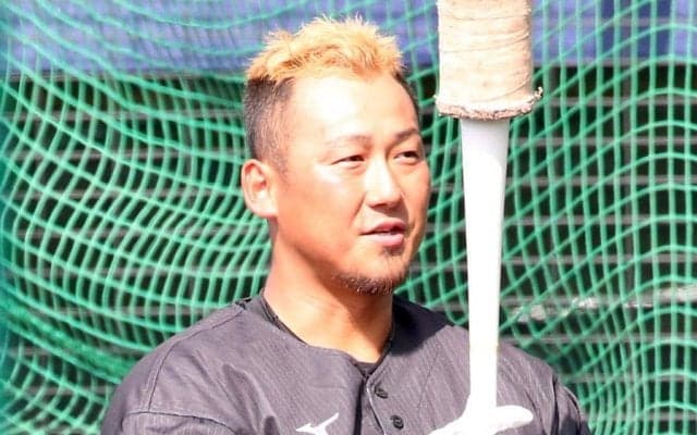 シーズン途中にトレード移籍した大物は？　澤村はロッテで再起、2012年MVP左腕も