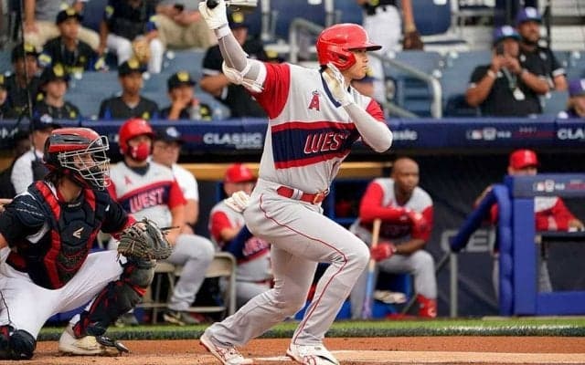 【MLB】後ろから聞こえる“大谷翔平コール”　敵軍監督代行も嘆き節「味方だと思ったのに」